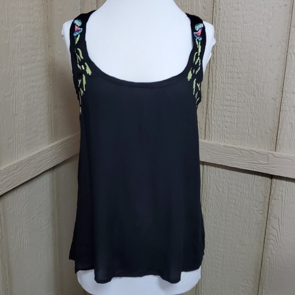 NWT Nylon Apparel Embroidered/Beaded Racerback Tank Top - M - Picture 2 of 8